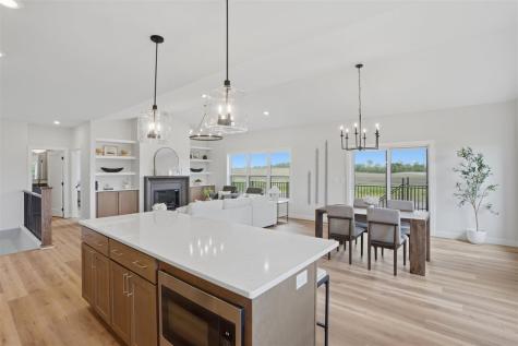 230 Howard Avenue NW Swisher IA 52338