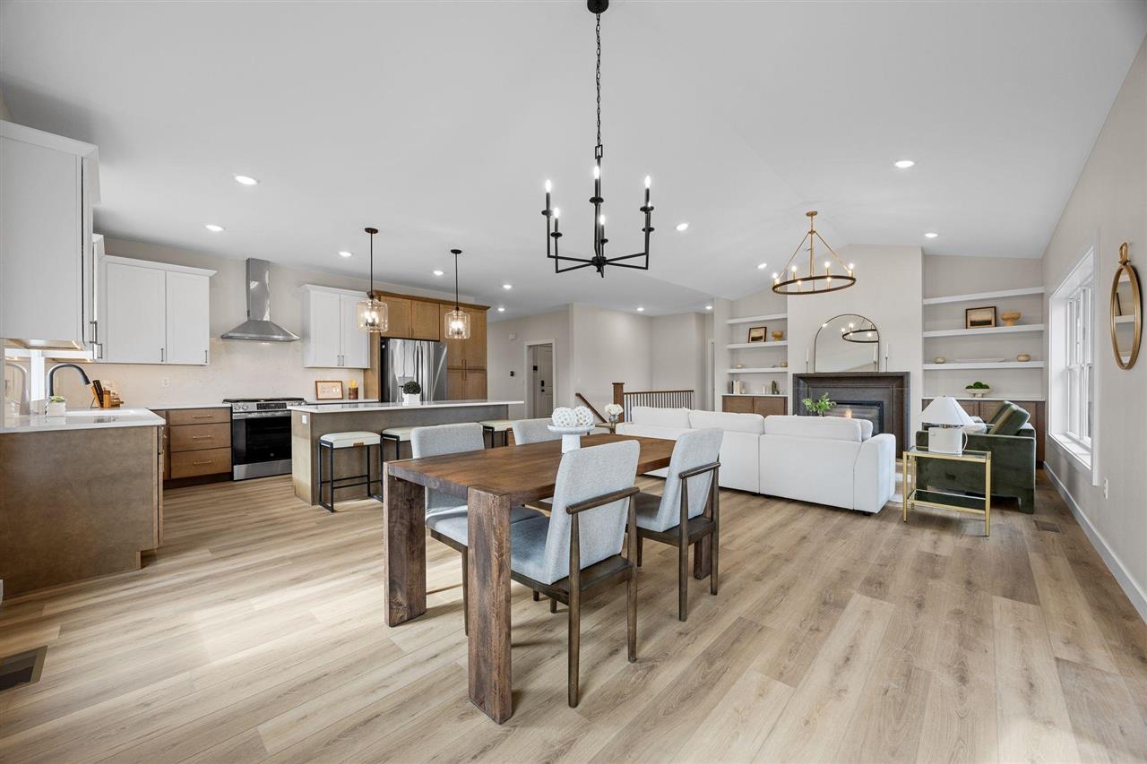 230 Howard Avenue NW Swisher IA 52338