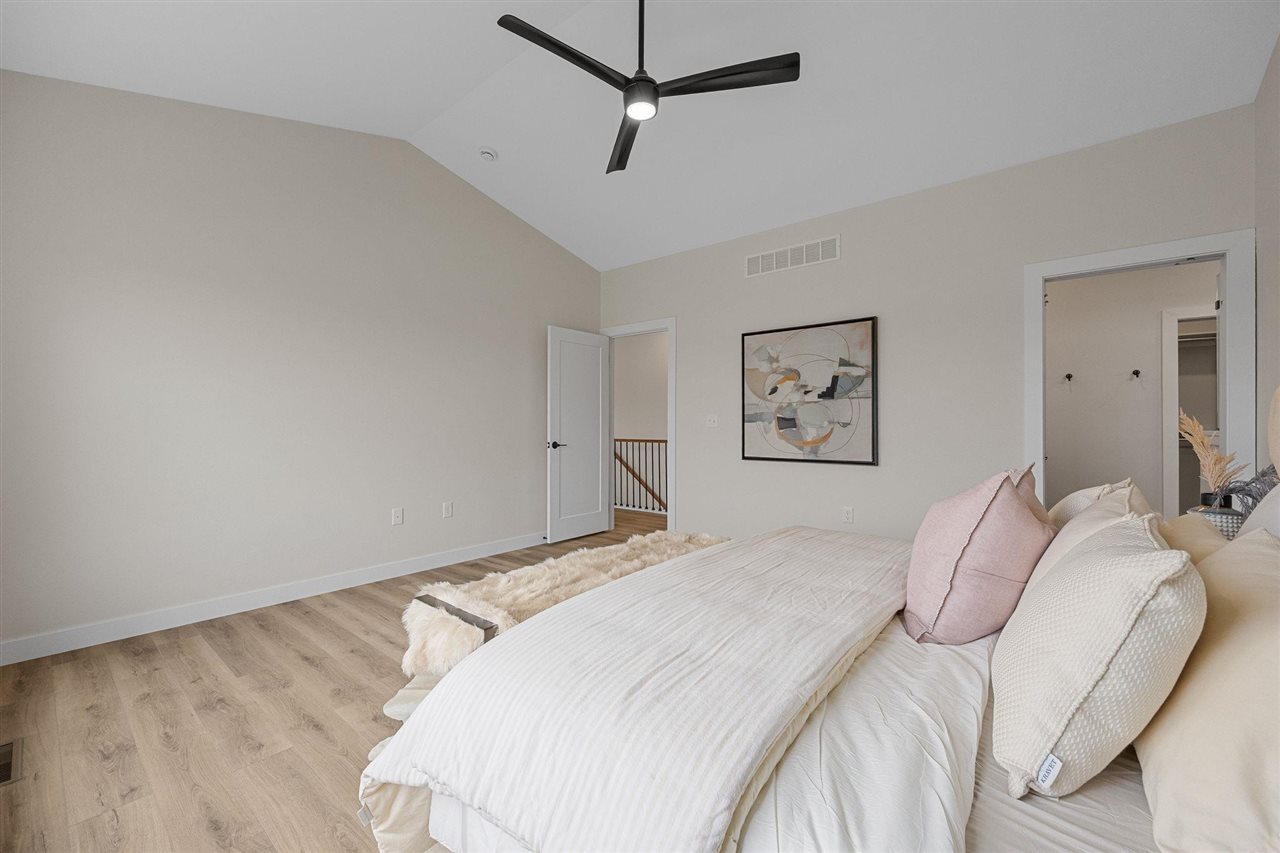 230 Howard Avenue NW Swisher IA 52338