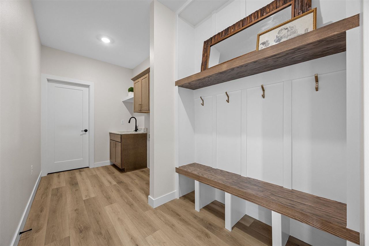 230 Howard Avenue NW Swisher IA 52338