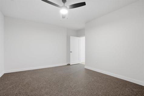 230 Howard Avenue NW Swisher IA 52338