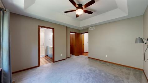 985 Ryan Court Iowa City IA 52246