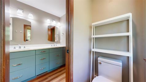 985 Ryan Court Iowa City IA 52246