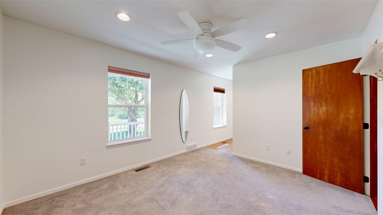 985 Ryan Court Iowa City IA 52246