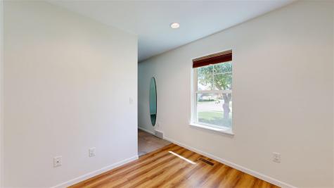985 Ryan Court Iowa City IA 52246