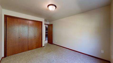 985 Ryan Court Iowa City IA 52246