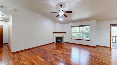 985 Ryan Court Iowa City IA 52246
