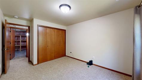 985 Ryan Court Iowa City IA 52246