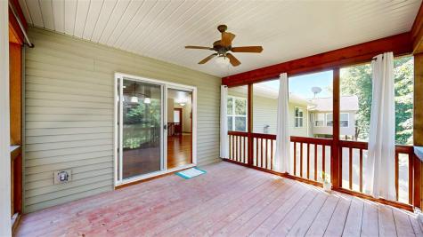 985 Ryan Court Iowa City IA 52246