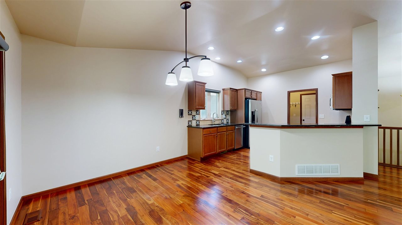 985 Ryan Court Iowa City IA 52246