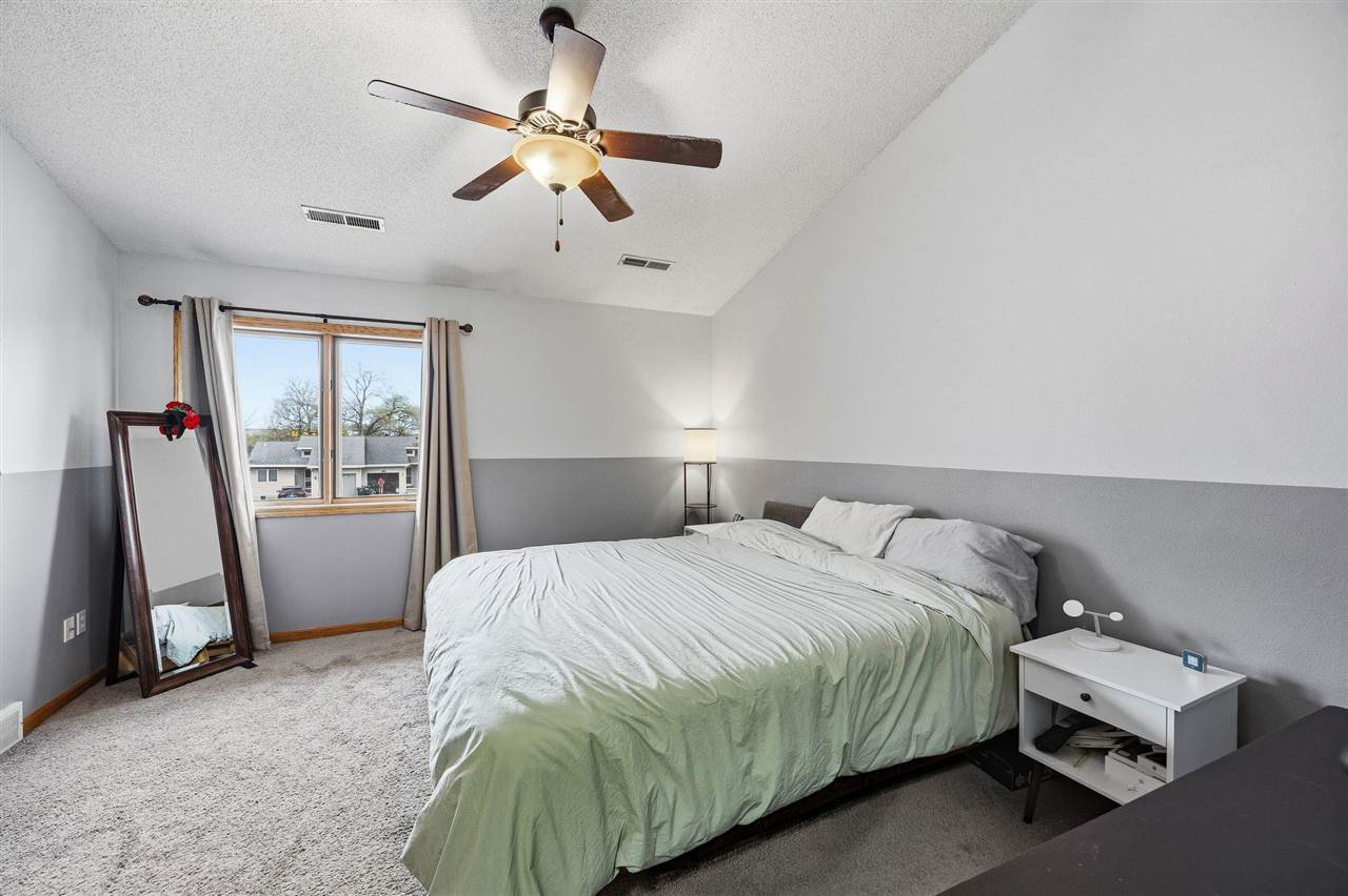 1427 Kodiak Court Coralville IA 52241