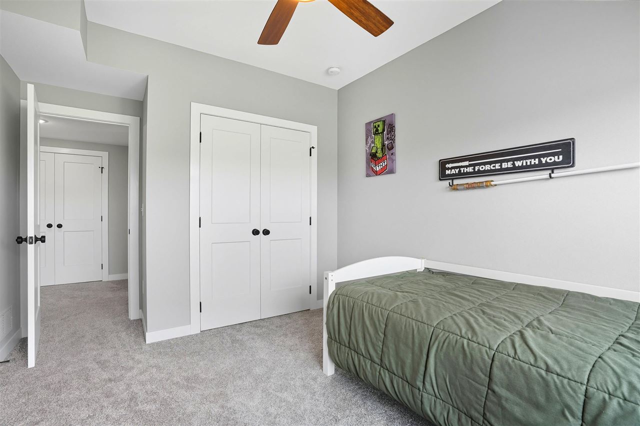 600 Majestic Oak Ridge Solon IA 52333