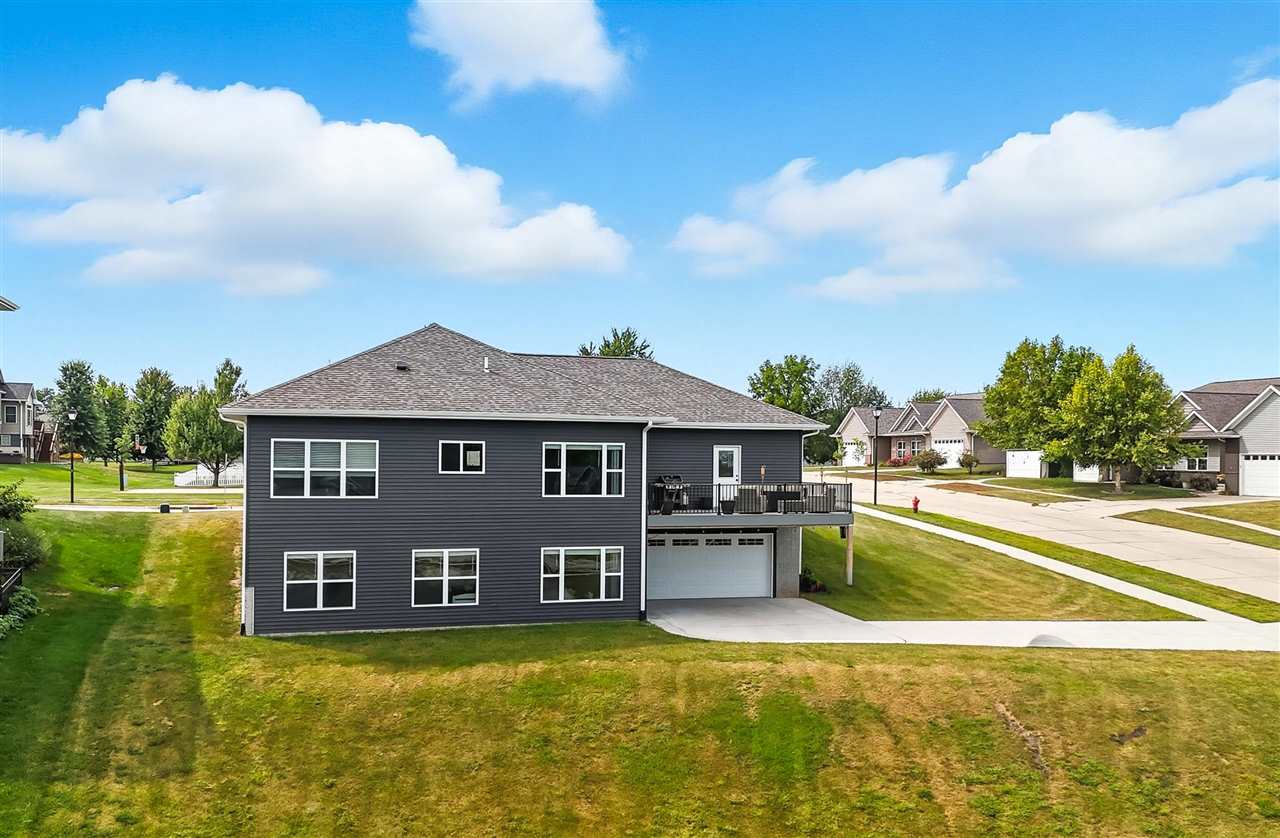 600 Majestic Oak Ridge Solon IA 52333
