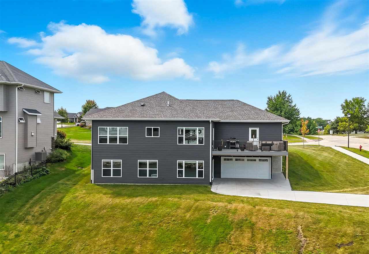 600 Majestic Oak Ridge Solon IA 52333