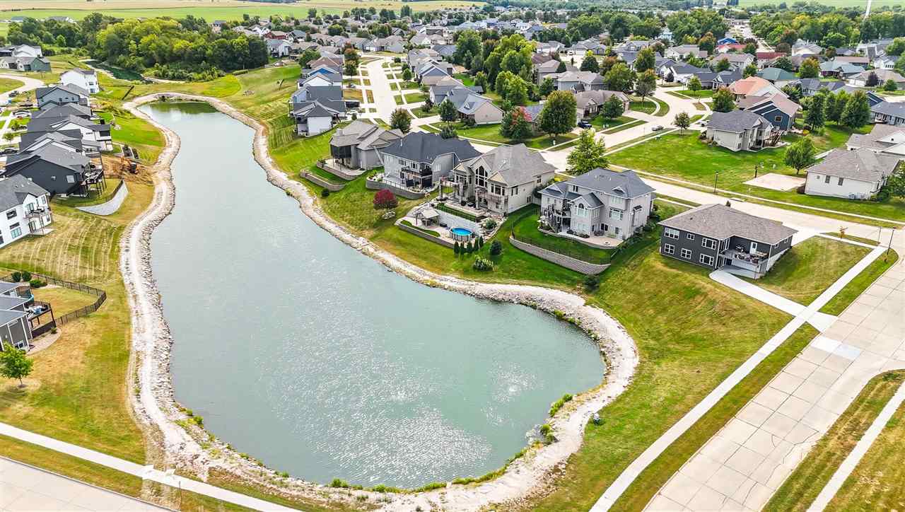 600 Majestic Oak Ridge Solon IA 52333
