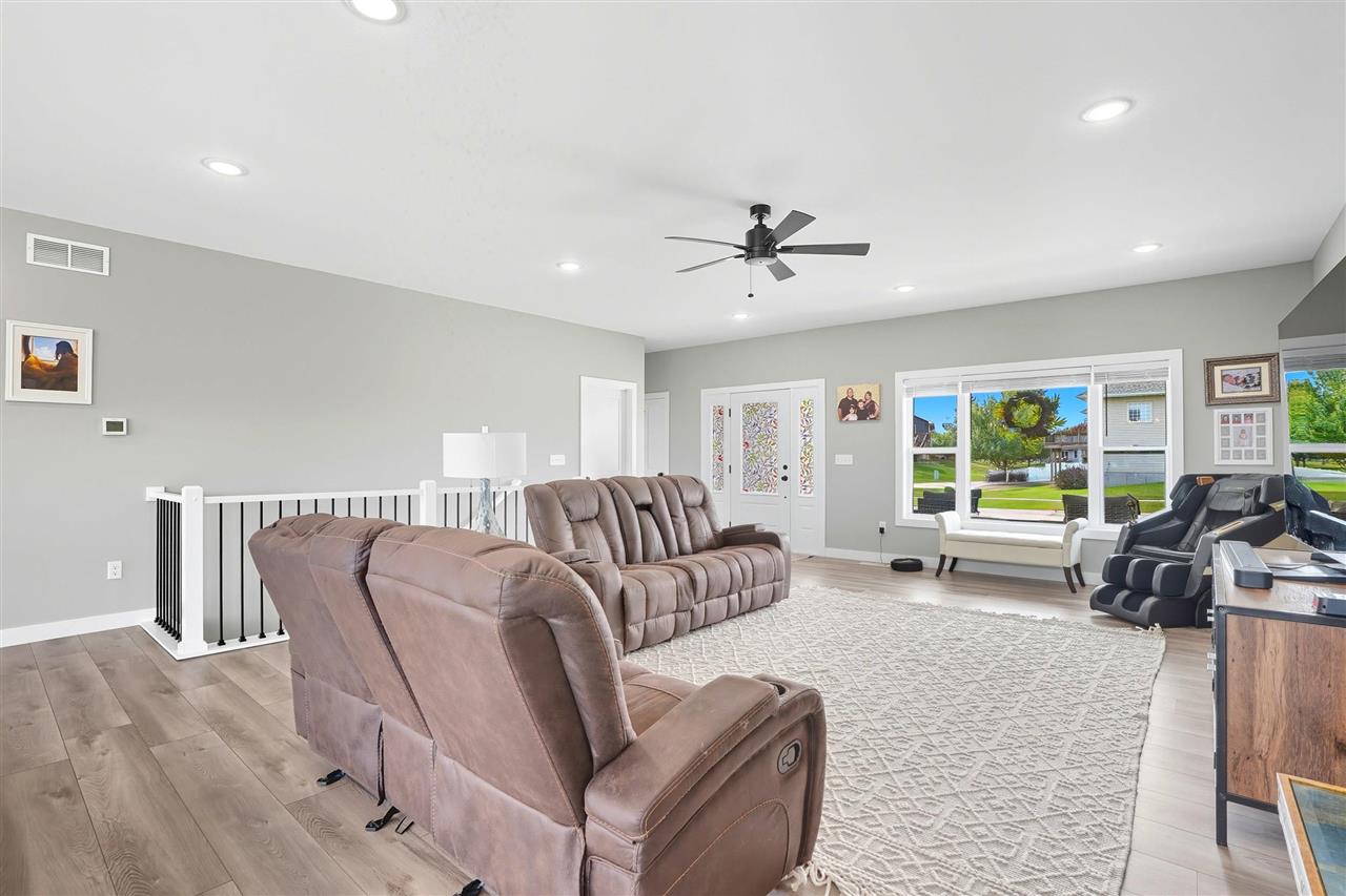 600 Majestic Oak Ridge Solon IA 52333