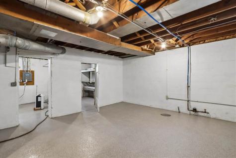 708 Grant Street Iowa City IA 52240