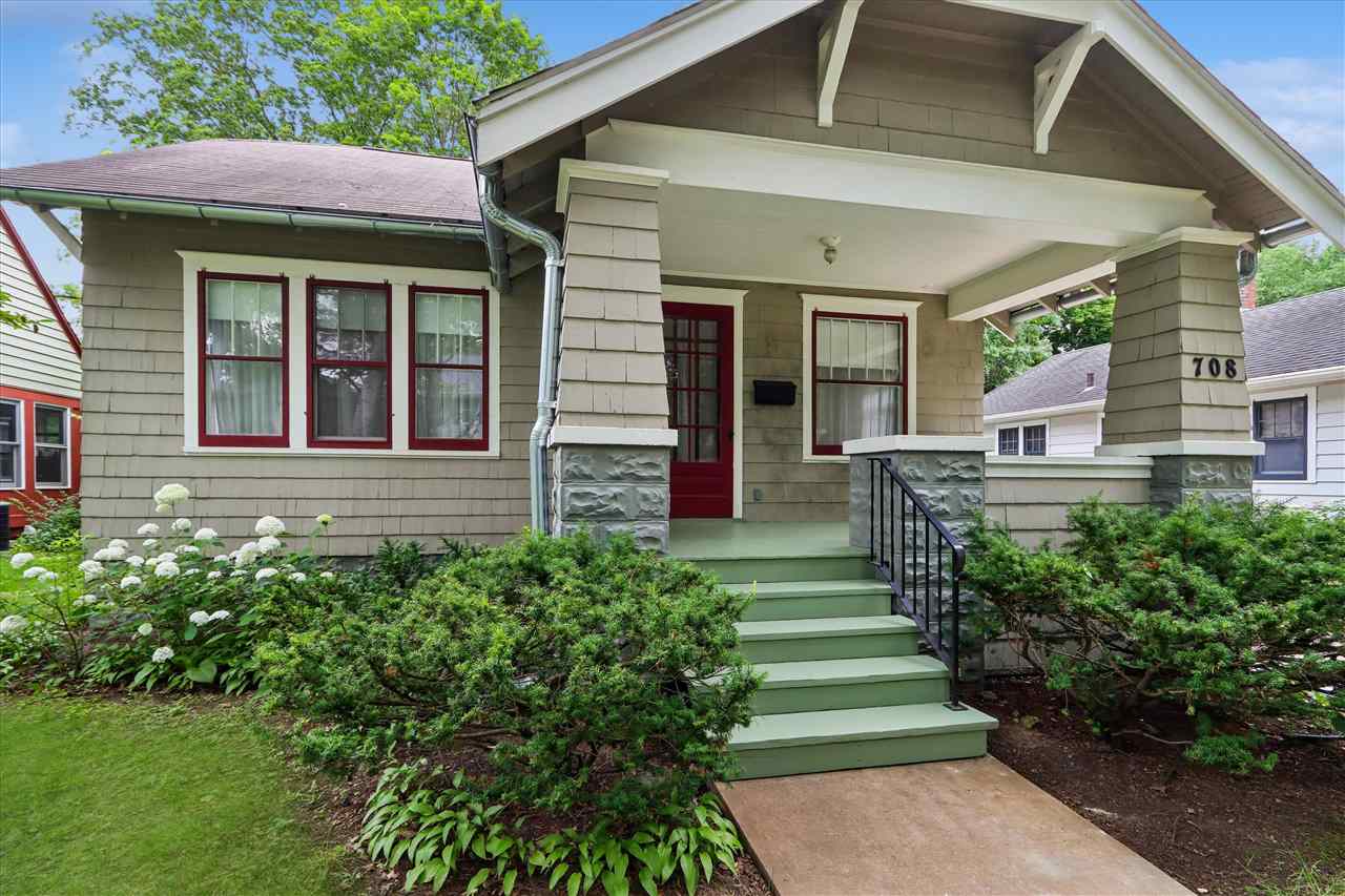 708 Grant Street Iowa City IA 52240