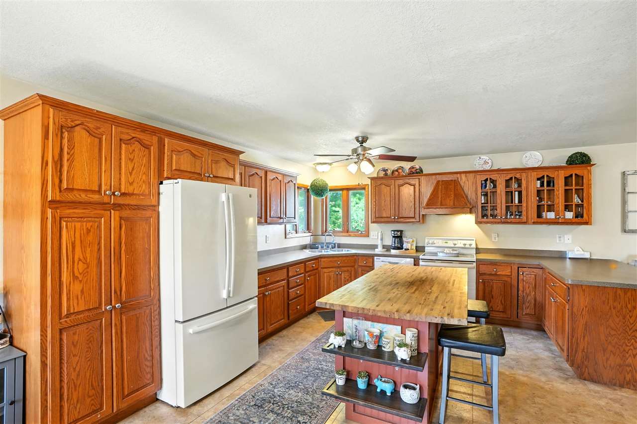 500 S Center Street Lone Tree IA 52755