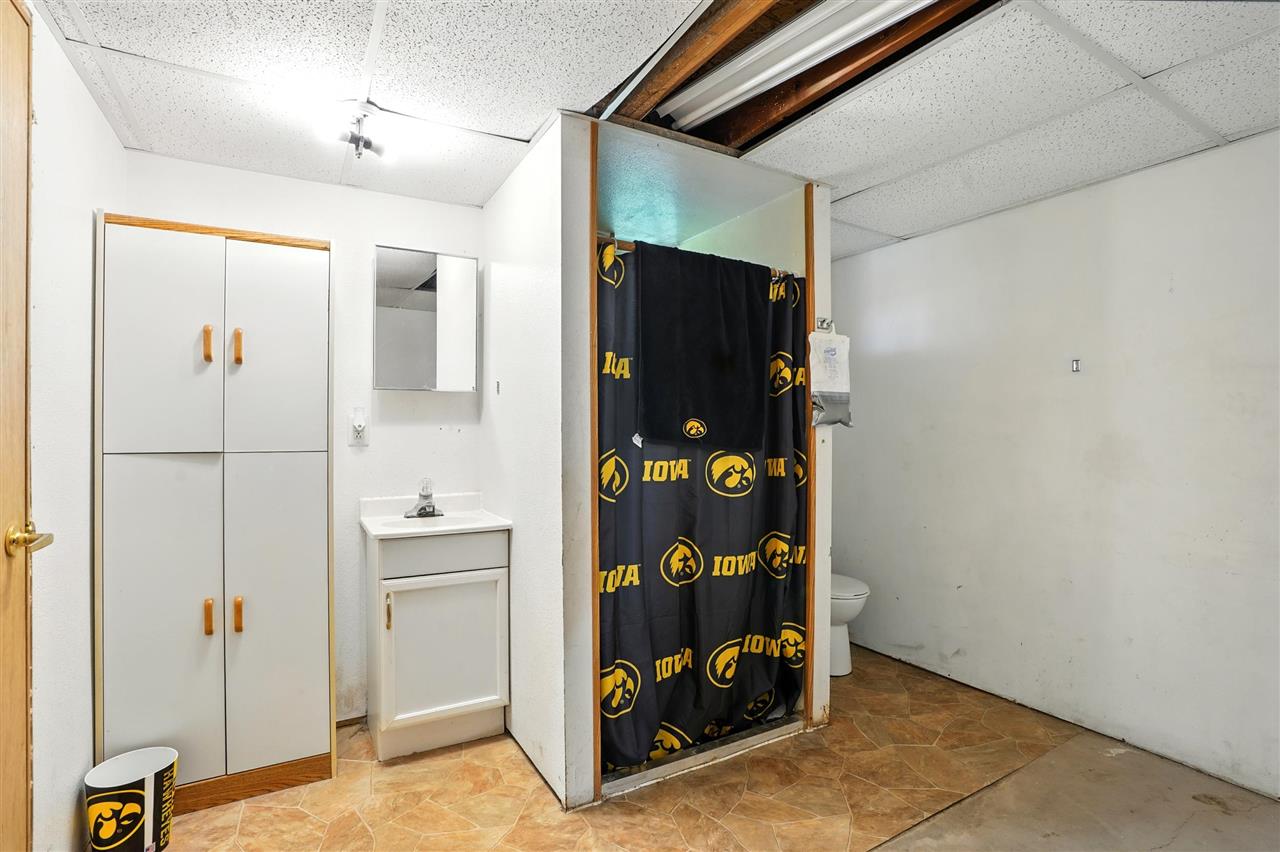 500 S Center Street Lone Tree IA 52755