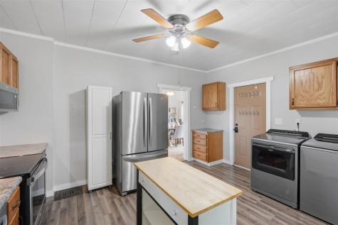 619 7th Avenue Wellman IA 52356