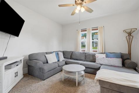 619 7th Avenue Wellman IA 52356