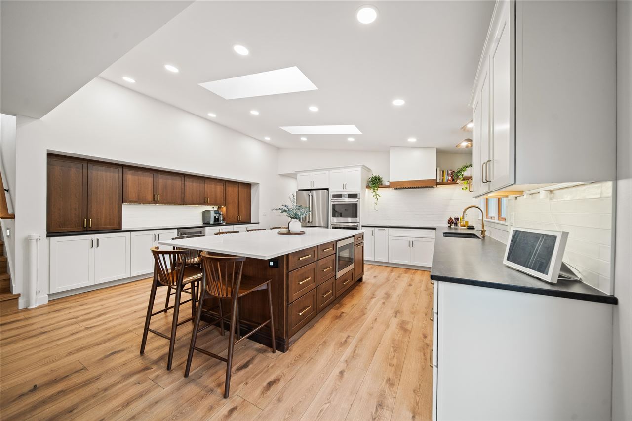 1792 NE Thorncrest Court Solon IA 52333