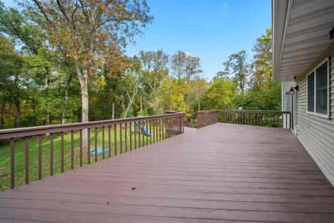 1792 NE Thorncrest Court Solon IA 52333