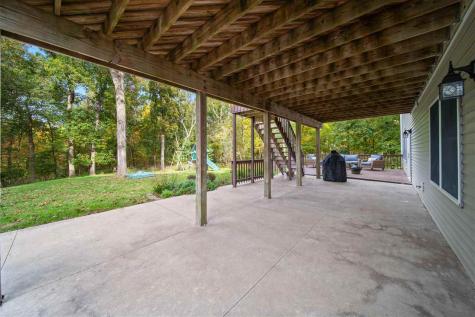 1792 NE Thorncrest Court Solon IA 52333