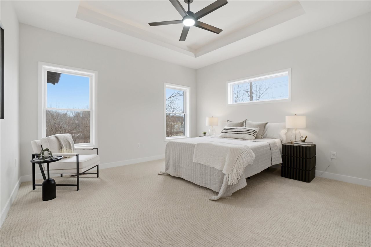 892 Silver Lane Iowa City IA 52245