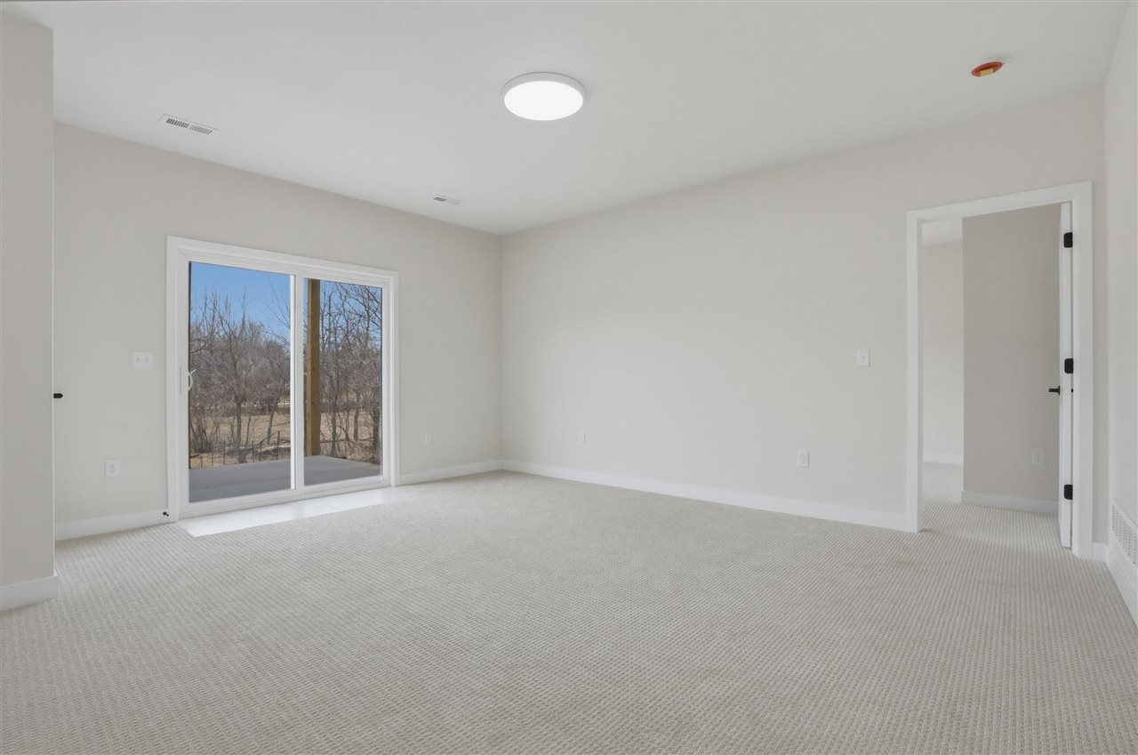 892 Silver Lane Iowa City IA 52245