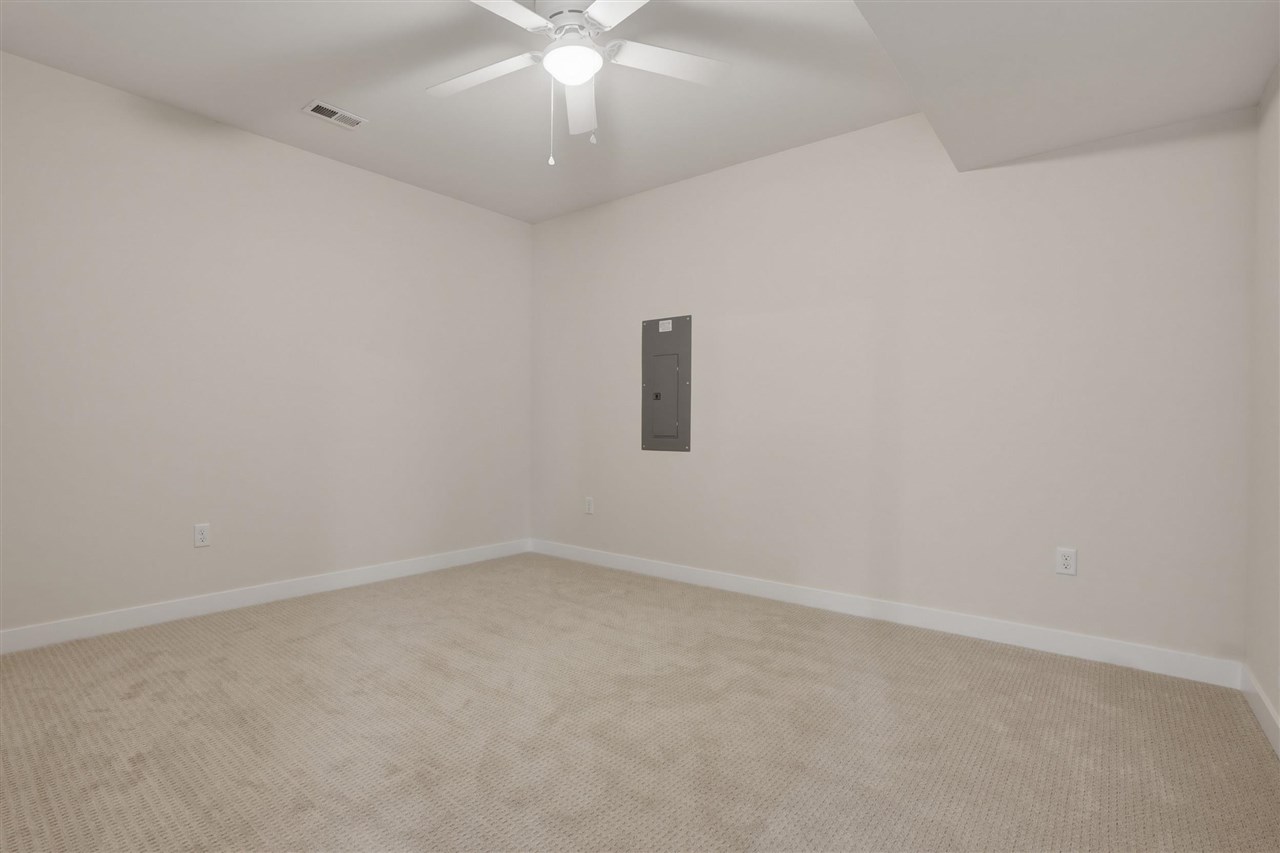 892 Silver Lane Iowa City IA 52245