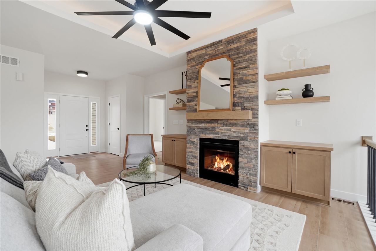 892 Silver Lane Iowa City IA 52245