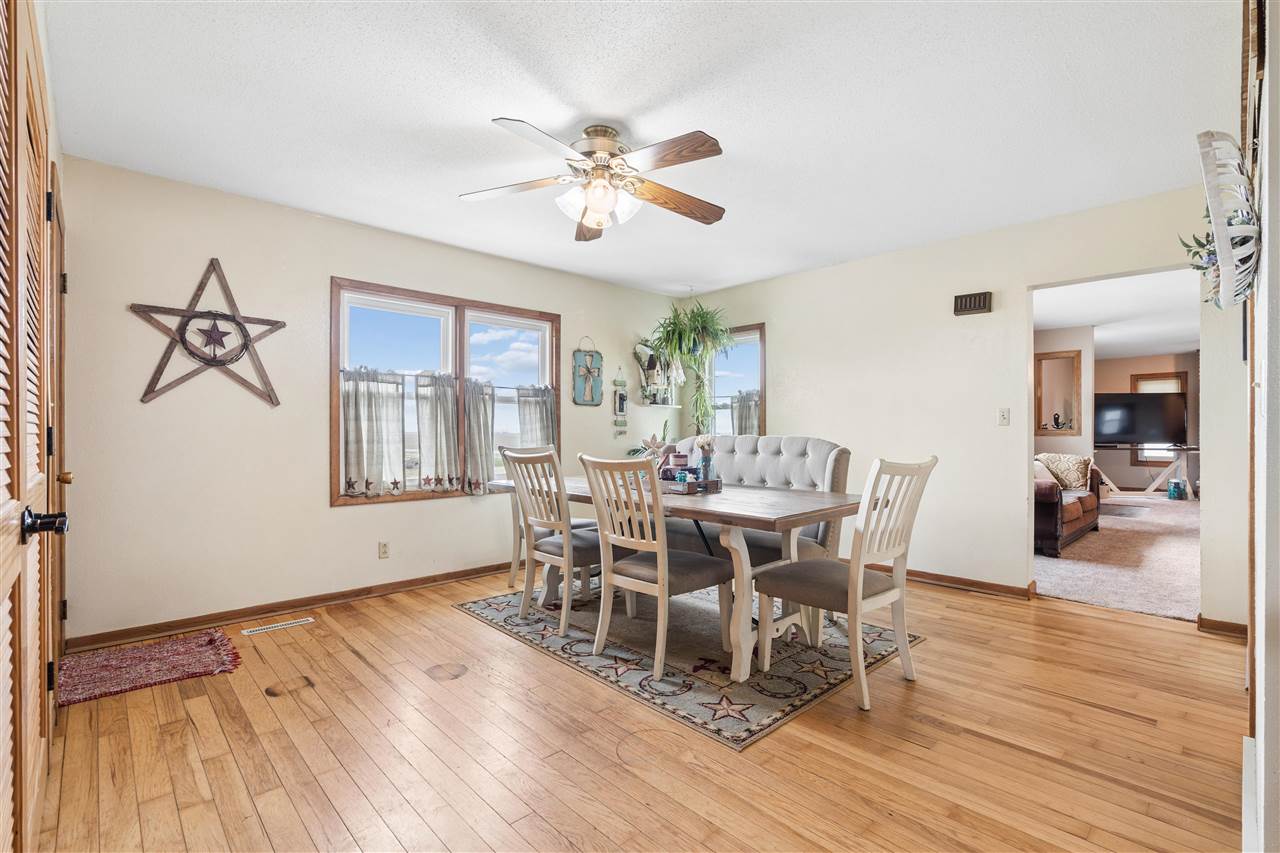 1317 68th Street Keystone IA 52249