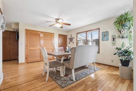 1317 68th Street Keystone IA 52249