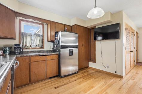 1317 68th Street Keystone IA 52249