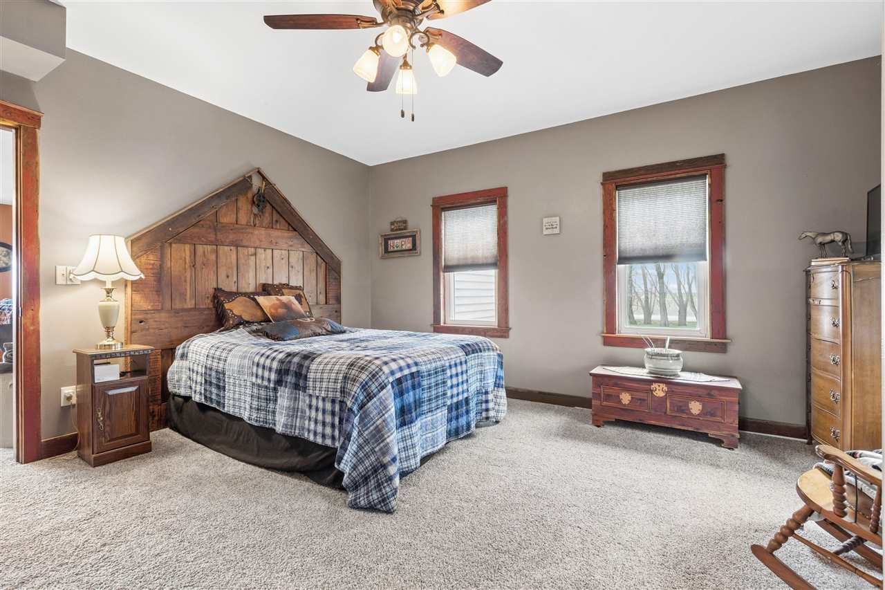 1317 68th Street Keystone IA 52249