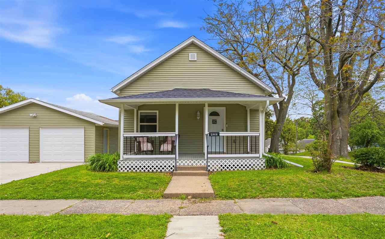 420 S Avenue C Washington IA 52353