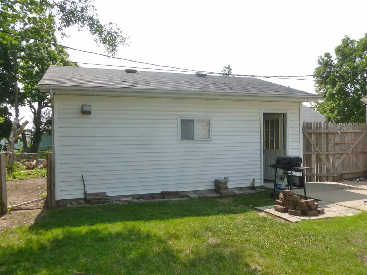 2511 SW Indiana Street Cedar Rapids IA 52404