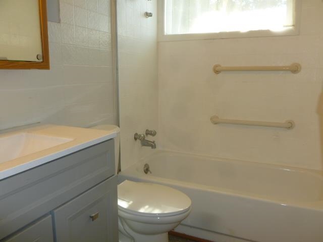 2511 SW Indiana Street Cedar Rapids IA 52404