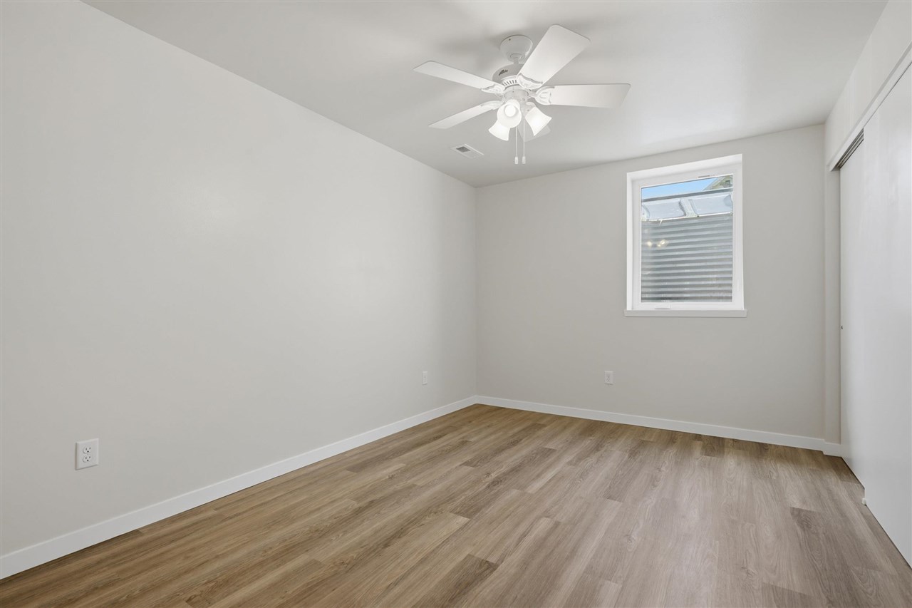320 N C Avenue Washington IA 52353
