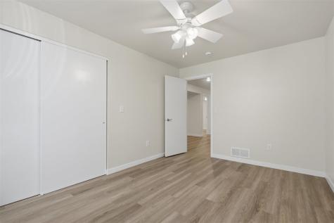 320 N C Avenue Washington IA 52353
