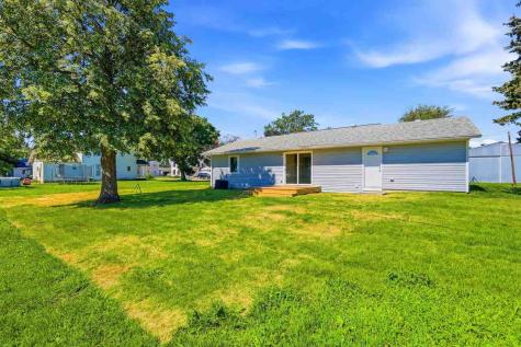 320 N C Avenue Washington IA 52353