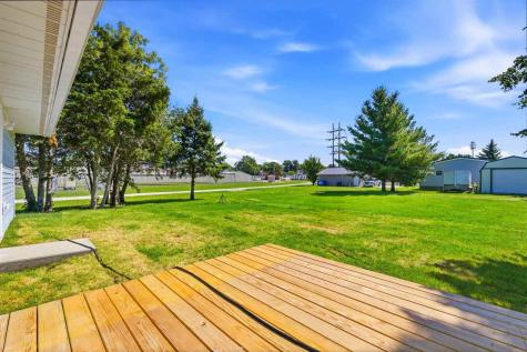 320 N C Avenue Washington IA 52353