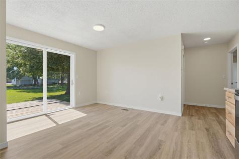 320 N C Avenue Washington IA 52353