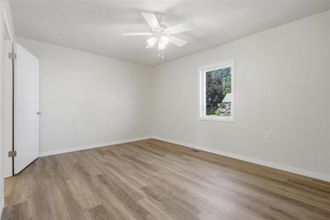 320 N C Avenue Washington IA 52353