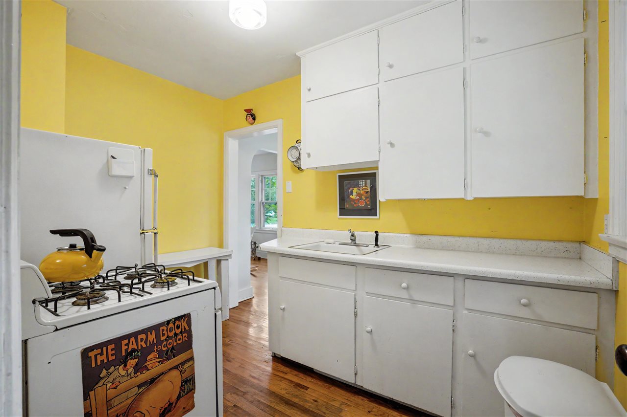 1102 E Bloomington Street Iowa City IA 52245