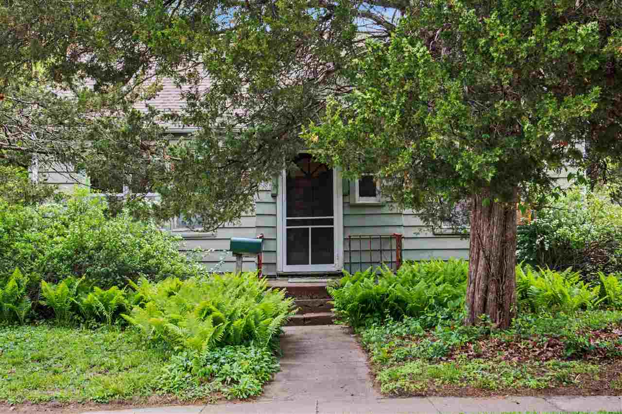1102 E Bloomington Street Iowa City IA 52245