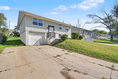 3027 Stratford Lane SW Cedar Rapids IA 52404