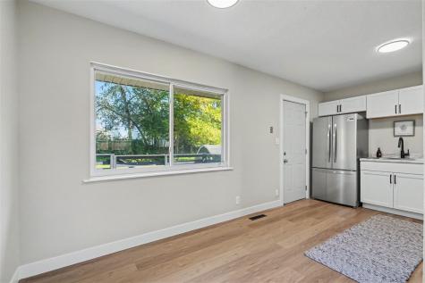 3027 Stratford Lane SW Cedar Rapids IA 52404